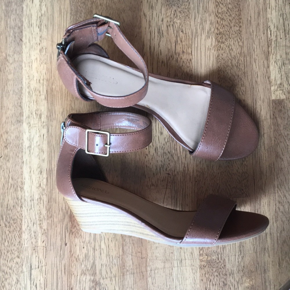 Tan heeled sandals